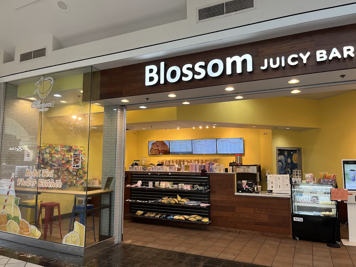 Blossom Juicy Bar